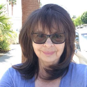 Meet your Posher, Janet